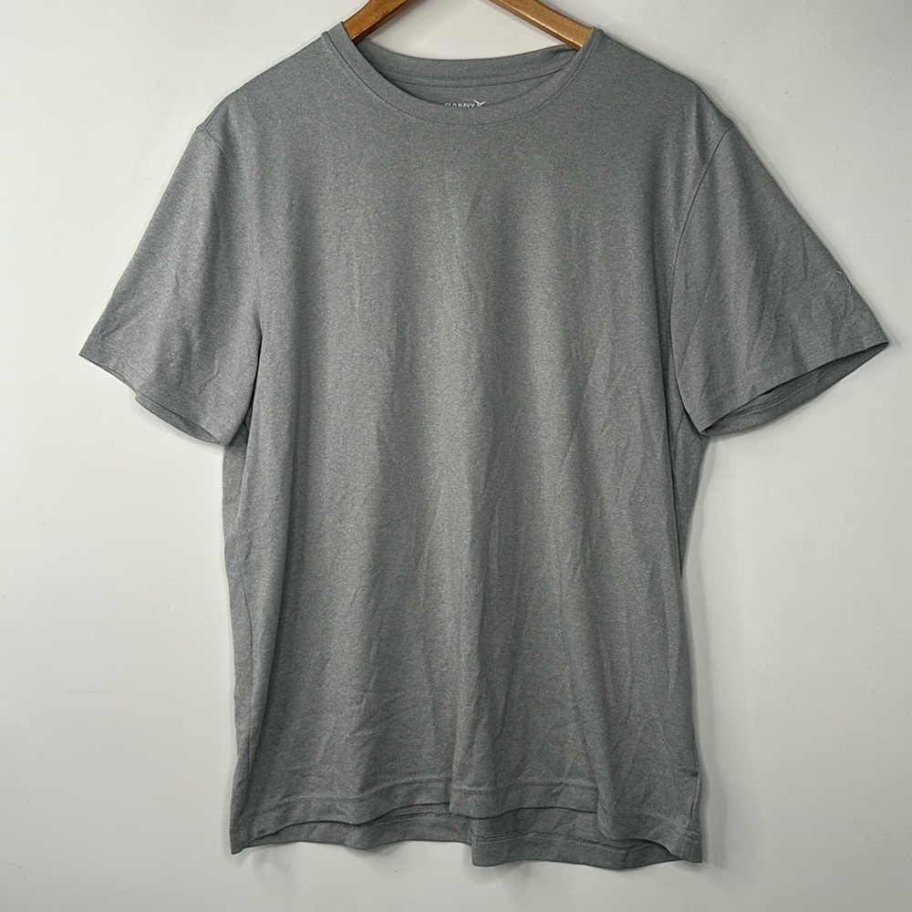 Old Navy Active T-Shirt Mens Size L Grey
